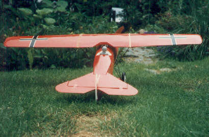 Focker D-VIII nach einer Dreiseitenansicht, aus dem Deutschen Museum in München, gebaut.